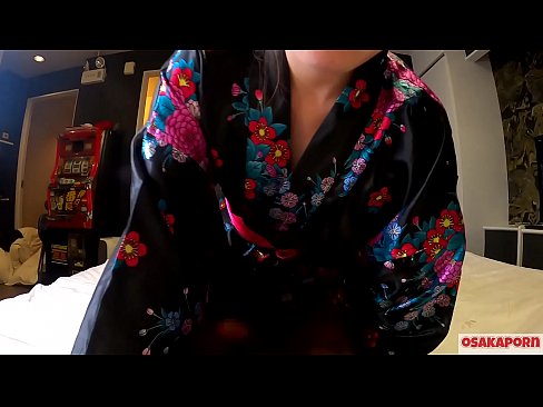 ❤️ コスプレ少女は馬乗り潮吹きとフェラでオーガズムに達するセックスが大好きです。和服姿の毛深いマンコと美乳のアジア人少女が、ファックトイでオナニーする素人動画。さくら 3 OSAKAPORN. ❤️ 美女ポルノ ❌️❤